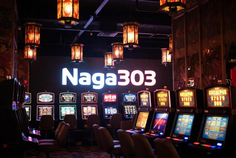 Naga303